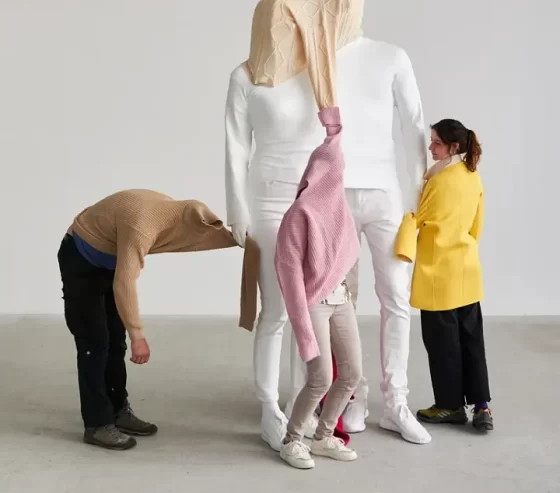 Erwin Wurm, Psique (Como você gosta), 2024, © Erwin Wurm / Bildrecht, Viena. Foto: Markus Gradwohl